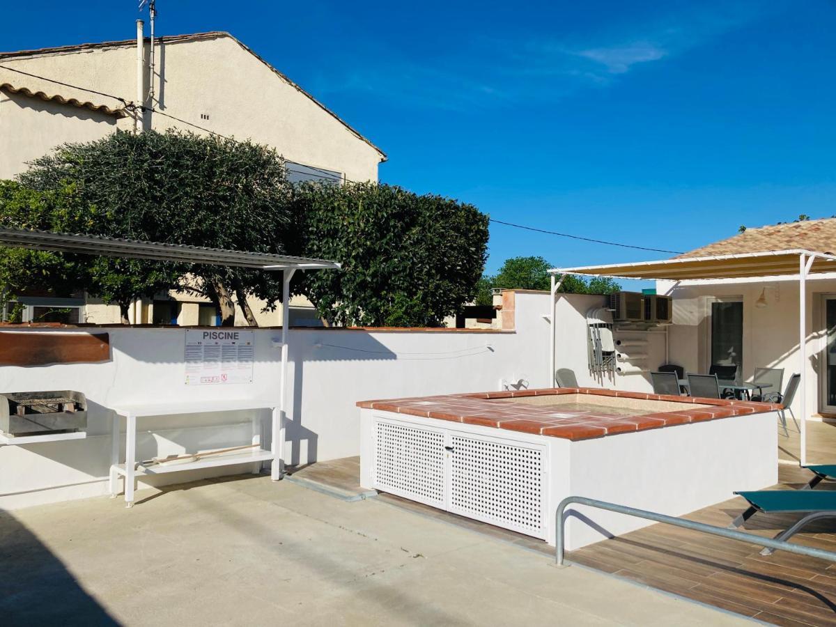 Gite Blanco Y Madera Narbonne Exterior foto
