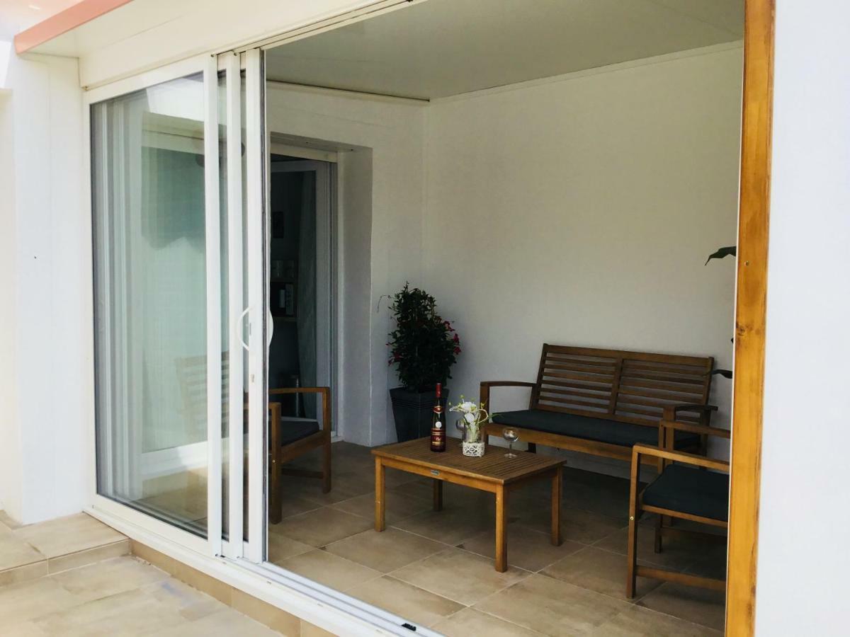 Gite Blanco Y Madera Narbonne Exterior foto