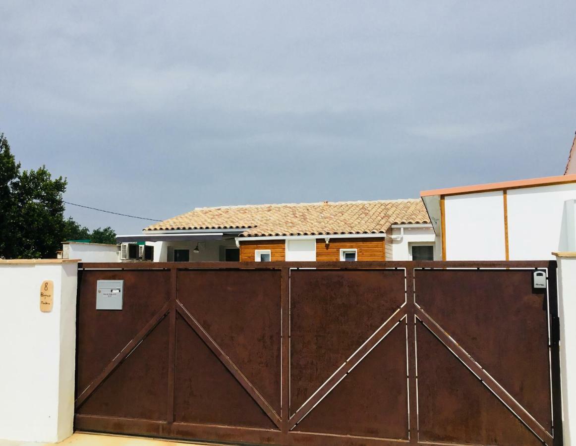 Gite Blanco Y Madera Narbonne Exterior foto